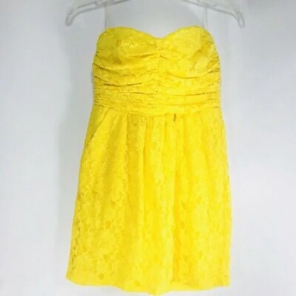 Y2K GB Strapless Dress - Picture 1 of 6